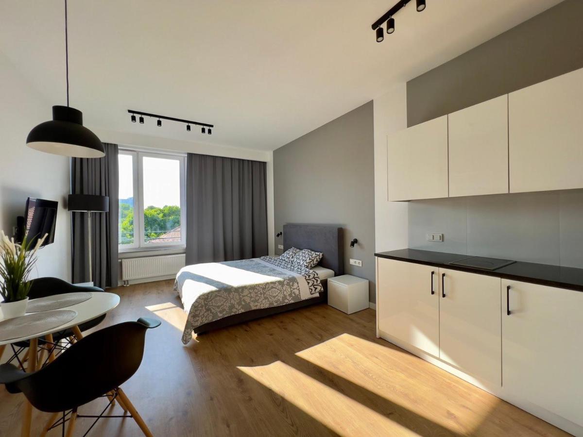 K22 Slawinska 503 Sun-City Apart Warszawa Eksteriør billede